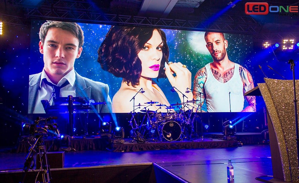 Giải pháp màn hình LED sân khấu