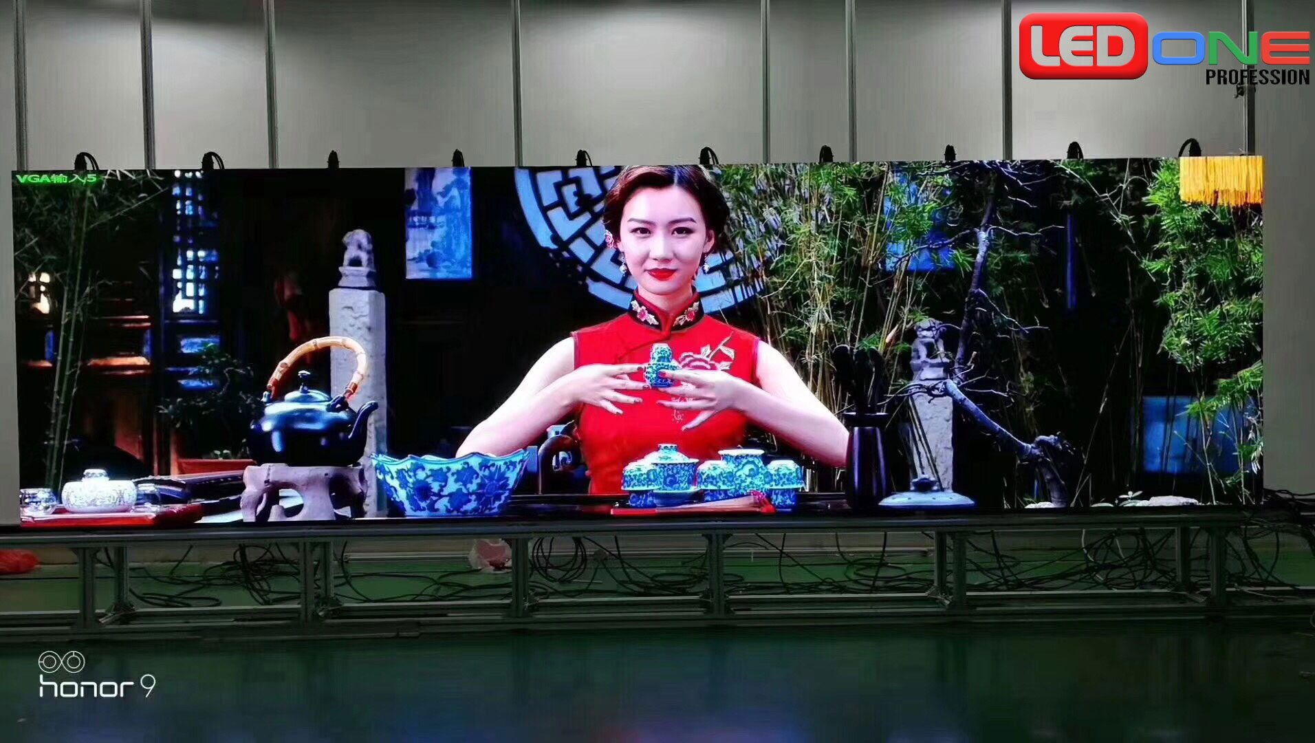 cho-thue-man-hinh-led1